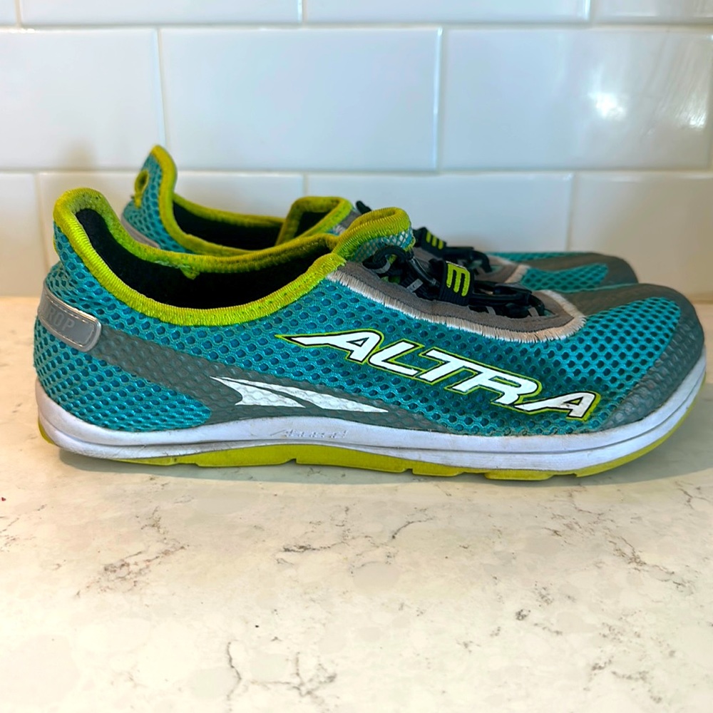 ALTRA 3-Sum NRS Running Shoe Size 8